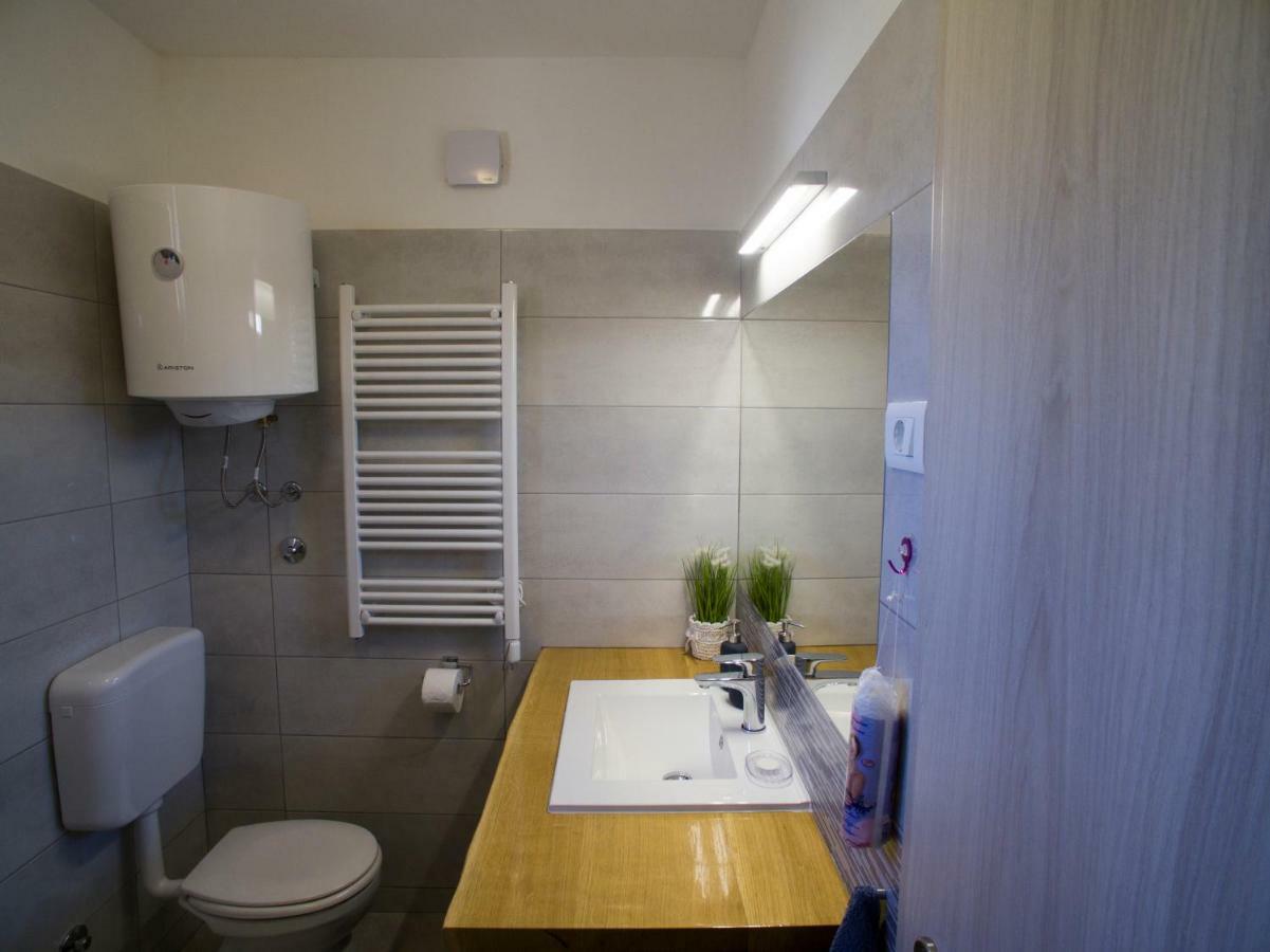 A Lovely And Cozy Room With A Breathtaking View Vis Zewnętrze zdjęcie