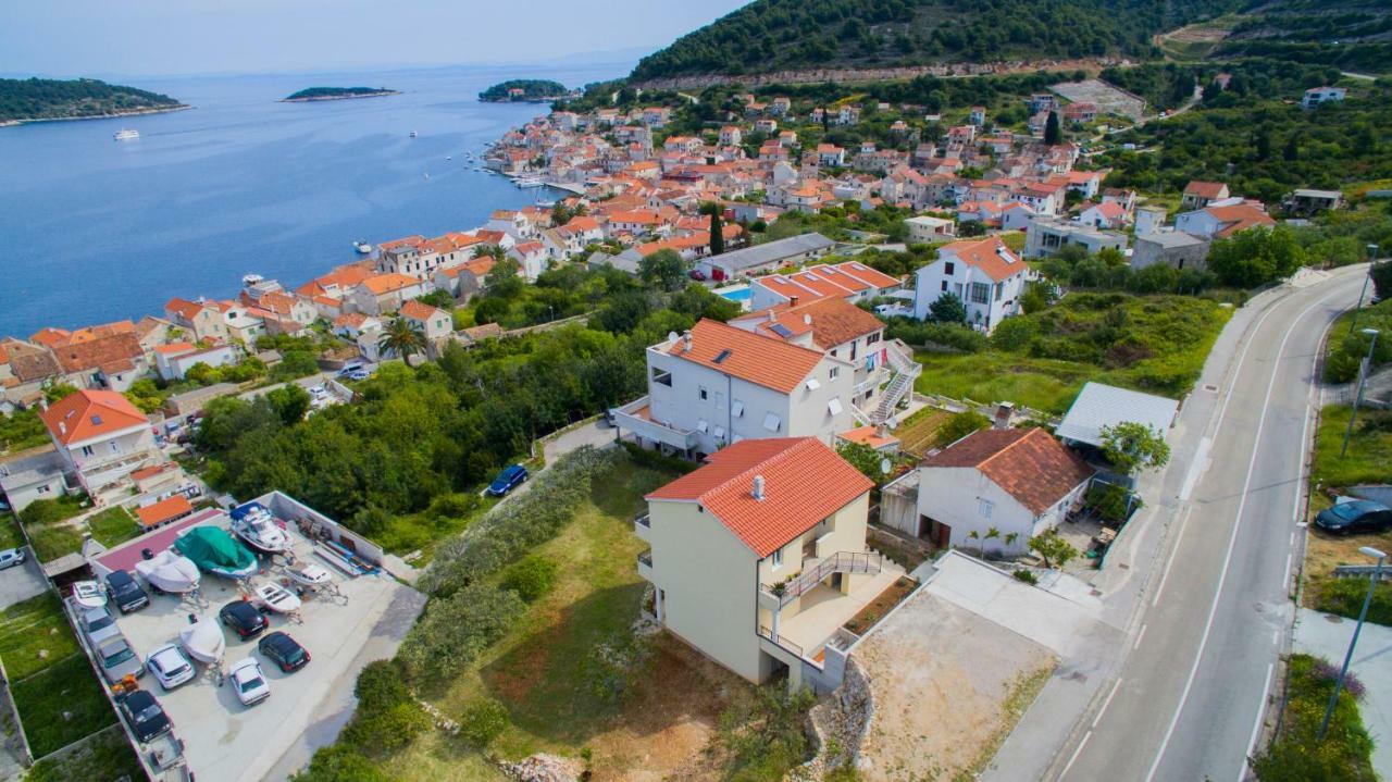 A Lovely And Cozy Room With A Breathtaking View Vis Zewnętrze zdjęcie