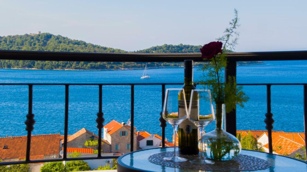 A Lovely And Cozy Room With A Breathtaking View Vis Zewnętrze zdjęcie